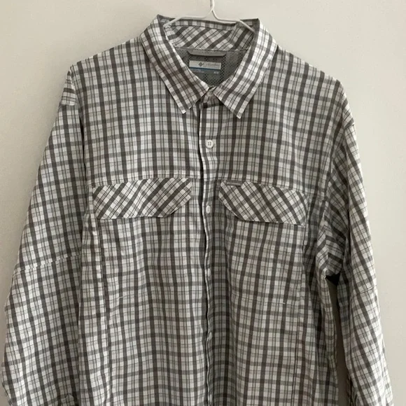 COLUMBIA Omni-Shade long sleeve shirt, great for travel! - Picture 2 of 7